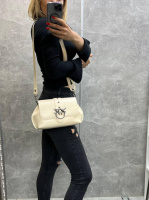 Три відділення. Беж - фурнітура метал - стильний клатч із птахами, на магнітах (0568)