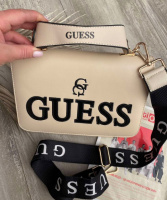 Женская сумка через плечо Guess бежевая