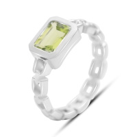 Серебряное кольцо CatalogSilver с хризолітом 1.633ct, вес изделия 3,43 гр (2174424) 17.5 размер