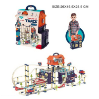 Трек  2в1 бокс+трек, потяг, звук, 206 елементів, довжина треку 105см, двері відчиняються, рейки, у валізі.