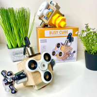 Розвиваючий моторику кубик, кран, спіннер, замок, болт+гайка