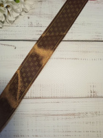 Стрічка атласна з малюнком Гуччі.Колір: коричневий. Розмір: 2,5 см