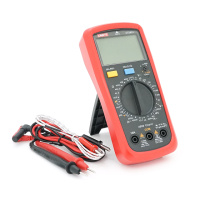 Мультиметр UNI-T UT39C+: измерения V~, V-, A~, A-, Ω, F, C, °C/°F, hFE. Функции NCV, прозвонка, диоды, удерж. Габариты 175×83×53 мм. Вес 330 г.