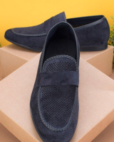 Чоловічі сині туфлі