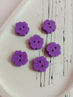 Деревянные пуговицы «ромашка». Размер - 15мм. Цвет - фиолетовый. Цена указана за 1 шт.