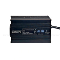 Універсальний зарядний пристрій АктиON C300M 14.6В 15А для LiFePO4 та AGM акумуляторів