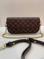 Жіноча сумка-клатч Louis Vuitton Sac Recoleta Monogram, коричнева