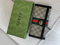 Гаманець-візитниця Gucci чорно-сірий