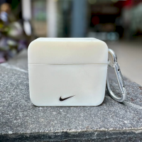 Силиконовый 3D чехол для наушников Apple AirPods Pro 1/2 Nike
