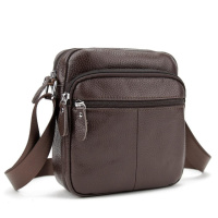 Шкіряний компактний чоловічий месенджер коричневий 70080C
