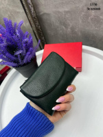 Натуральна шкіра. Зелений - на магніті  - жіночий, стильний, мініатюрний гаманець - 13х10 см - у коробці (1330)