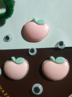 Серединка для рукоділля «Яблочко» 
Розмір - 2см× 1,9 см.
Колір - світло рожевий