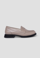 Стильні жіночі шкіряні туфлі бежеві v7-7erry-02