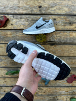 Кросівки Nike ZOOM Vomero 5 (light gray)