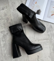 Демісезонні жіночі черевики ботильйони (36-40)