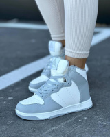 Зимові кросівки