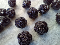 Бусина «роза» / Размер - 12 мм (отв.2мм) Цвет - черный. Цена указана за 10 шт.