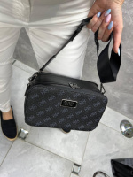 Чорний — молодіжний каркасний клатч на одне відділення з двома блискавками (0437)