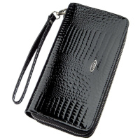 Гаманець жіночий з екокожі на дві блискавки лаковий Хамелеон 719026 Чорний