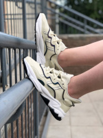 Жіночі кросівки Adidas Ozweego Milk White