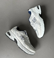 Жіночі кросівки в стилі New Balance