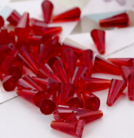 Капля конус 4*8мм. темно красный прозрачный. упаковка 10 шт.