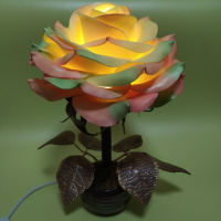 Світильник-нічник «Райдужна троянда»