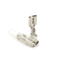 Клемма F2 мама, 6.3 мм, провод 0.5-2.5, изолированная, латунь, c cиликоновым колпачком, 100шт в упаковке, цена за упаковку