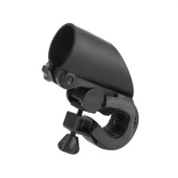 Универсальное крепление на руль для фонаря «болт»