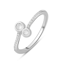 Серебряное кольцо CatalogSilver с фианитами, вес изделия 1,36 гр (2081609) 17 размер