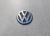 Логотип, лейба, эмблема, шильдик, значок крышки багажника Фольксваген Пассат Б5 универсал