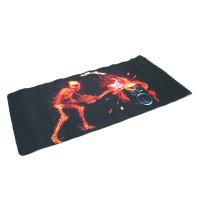 Коврик 400*800 тканевой «Fire musician» с боковой прошивкой, толщина 3 мм, цвет Black-red, Пакет