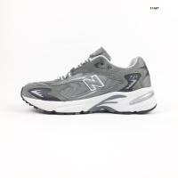 New Balance 725 сірі на білій