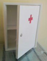 Шкаф-аптечка настенный металлический АМ-1
