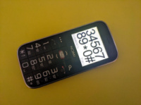 Мобильный телефон Nomi i220 Бу