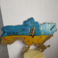 Годинник настінний з епоксидної смоли ручної роботи «Карта України» з колосками та гербом 70х45 см