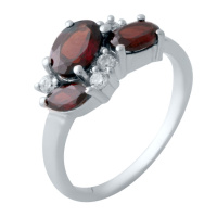 Серебряное кольцо CatalogSilver с натуральным гранатом, вес изделия 3,05 гр (2019183) 17 размер