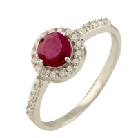 Серебряное кольцо CatalogSilver с натуральным рубином 1.05ct, вес изделия 1,95 гр (1231616) 17.5 размер