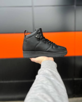 Зимові чоловічи кросівки