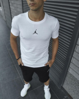Футболка Jordan біла (8734932863)