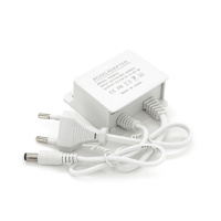 Импульсный адаптер питания 12В 2А (24Вт) штекер 5.5/2.1; Plastic Box Mini; IP40, крепление Q250