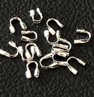 Протекторы 4мм. Упаковка - 10 шт . Цвет - серебро