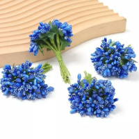 Тычинки «незабудка» на проволоке с листиками. Цена за букетик. Цвет - электрик