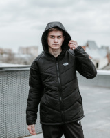 Куртка TNF черная