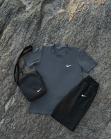 Чоловічий комплект футболка темно-сіра Nike + Шорти + Барсетка