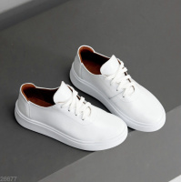 Базовые белые кожаные кеды натуралки цвет на выбор