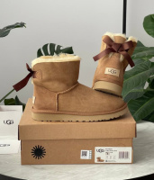 Зимові жіночі уггі Ugg Mini Bailey Bow (36-40)