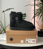 Зимові жіночі уггі Ugg Mini Bailey Button (36-40)