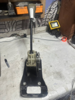 Механизм переключения передач (кулиса) оригинал Чери Джаги