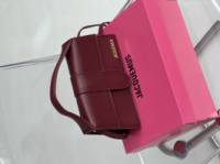 Сумка Jacquemus Le Grand Bambino бордовий